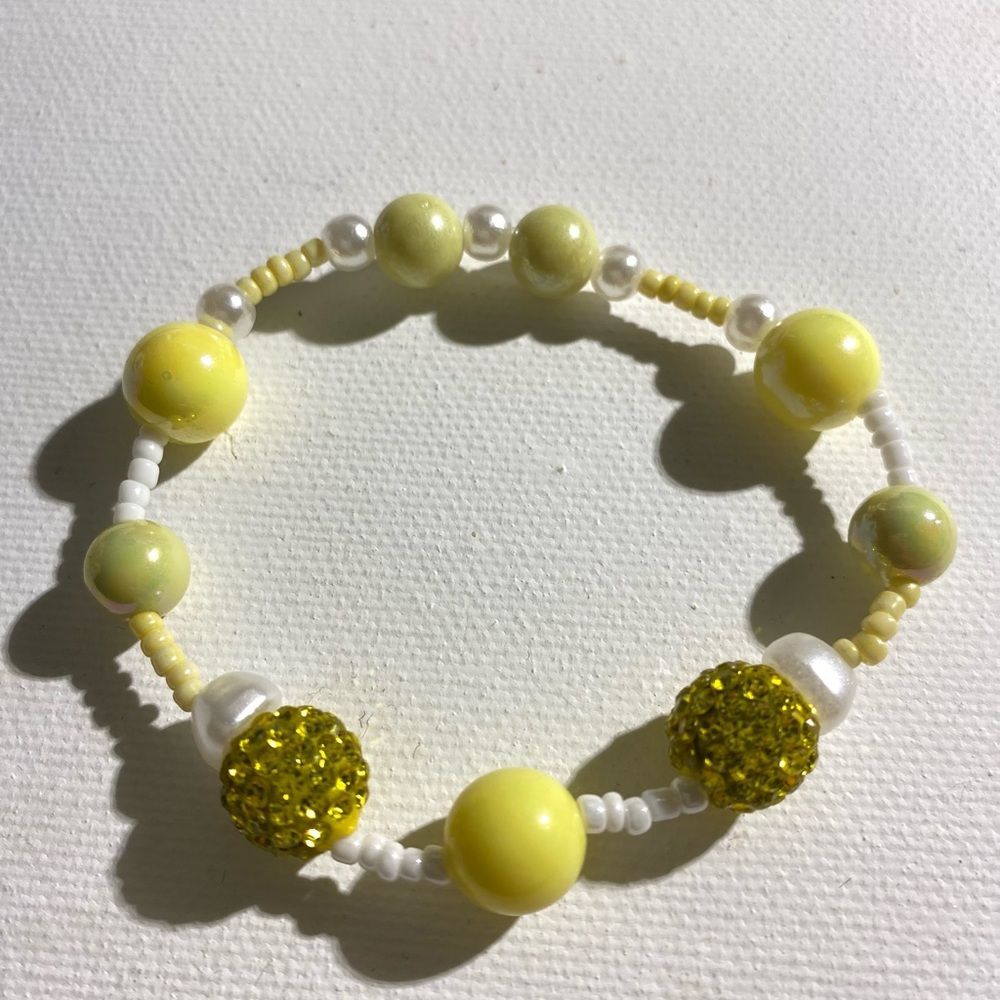 Yellow and White Beaded Bracelet